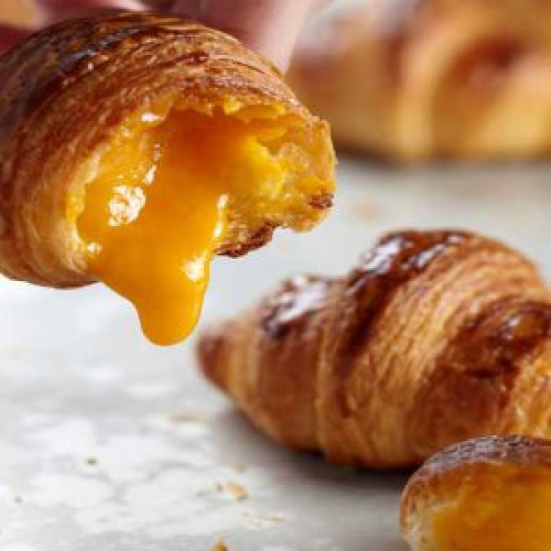 GOLDEN LAVA CROISSANT – 5 CÁI