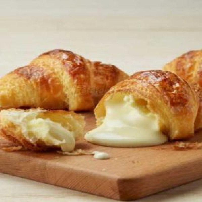CHEESE LAVA CROISSANT – 5 CÁI